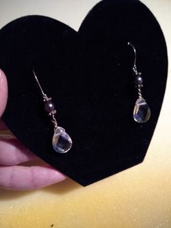 Clear quartz and fresh water pearl earrings