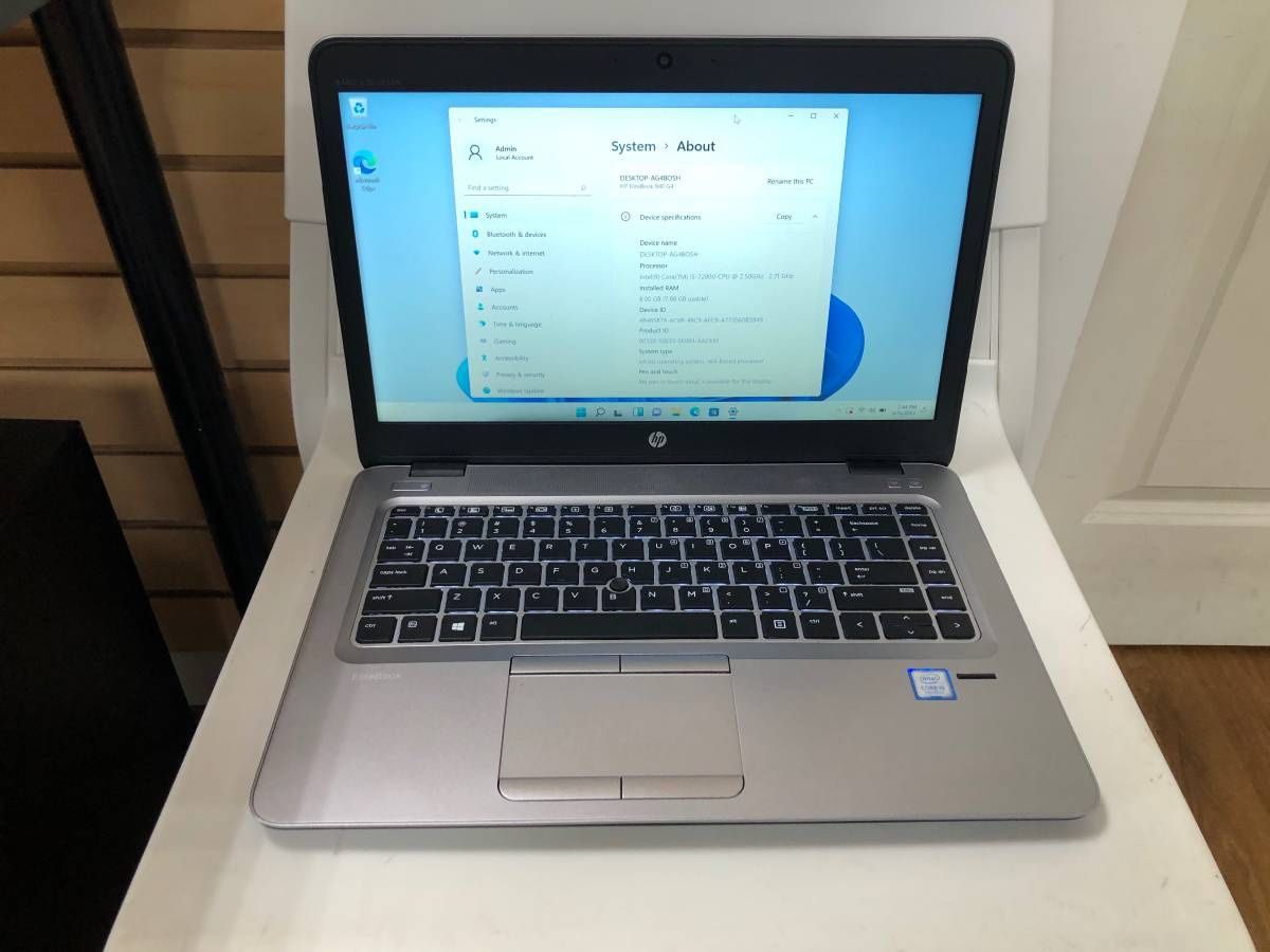 HP Elitebook 840 G4 14 inch core i5 7th gen 8GB RAM 256GB SSD