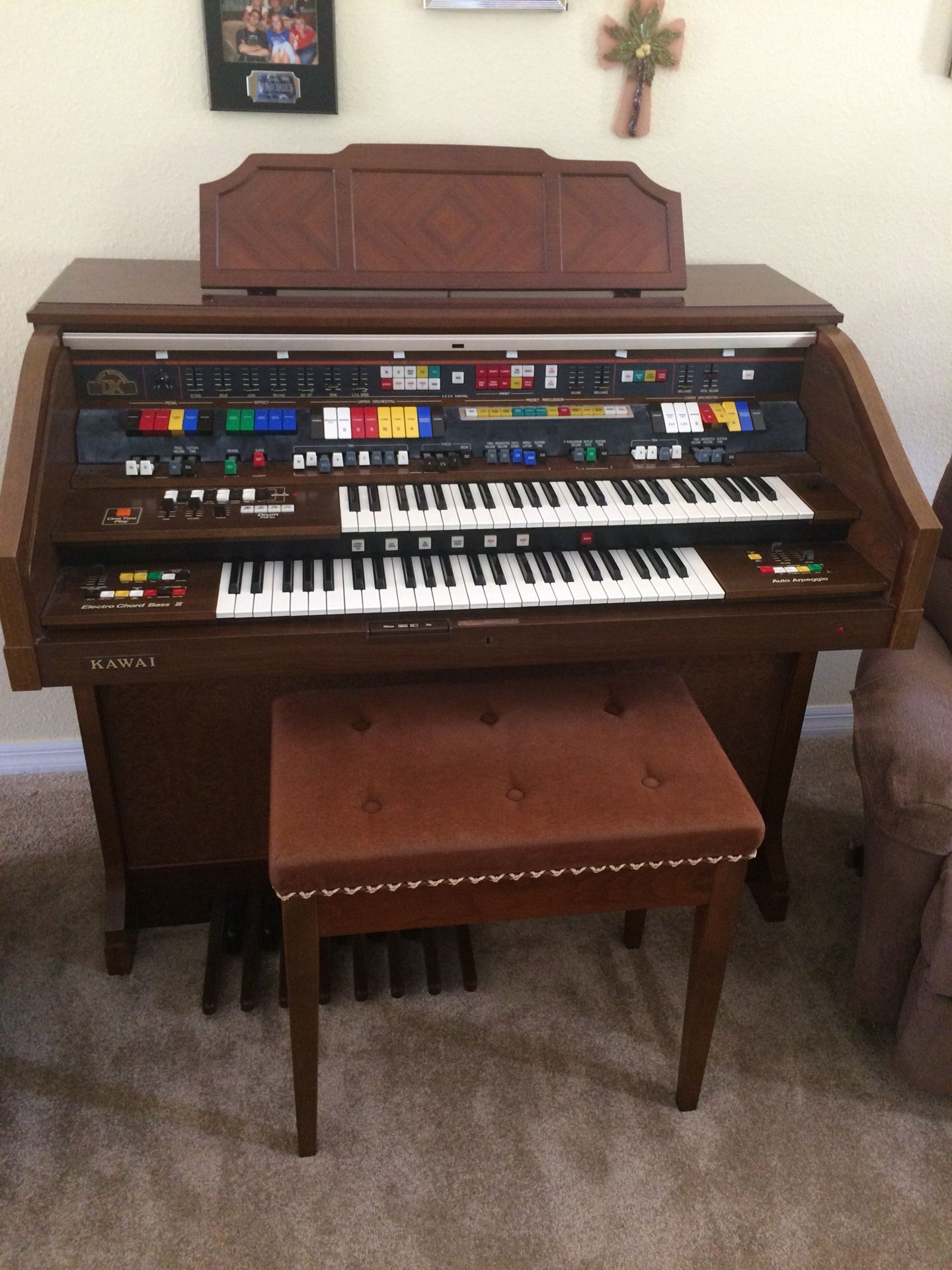 KAWAI BEAUTIFUL ELECTRIC ORGAN