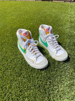 Nike Rayguns