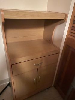 Moving sale
