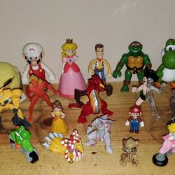 Vintage Toy Collection! Over 25 Unique Toys! Excellent Condition! 