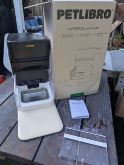 Petlibro RFID feeder