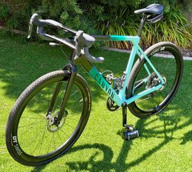Canyon Grail CF SLX Di2