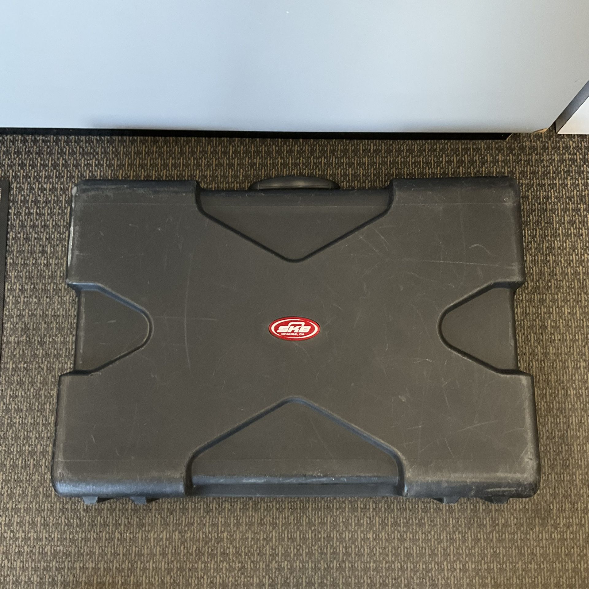 SKG Deluxe Professional Pedal Board W/ Hard Case PS -45