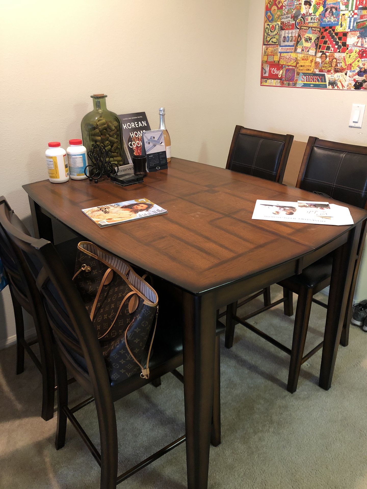 Dining Table Set w/ 4 Chairs and Center Leaf