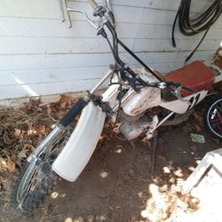 1999 Honda XR100R 