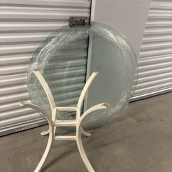 Dining Table and chairs 