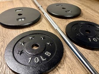 6 ft Steel Barbell with Standard Cast Iron Plates: 25s, 10s, 5s and 2.5s in NEW Condition total: 105 lbs