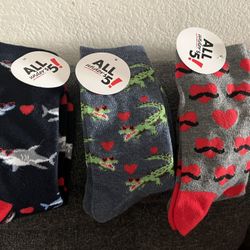 $5 - Men’s Valentines Day Socks