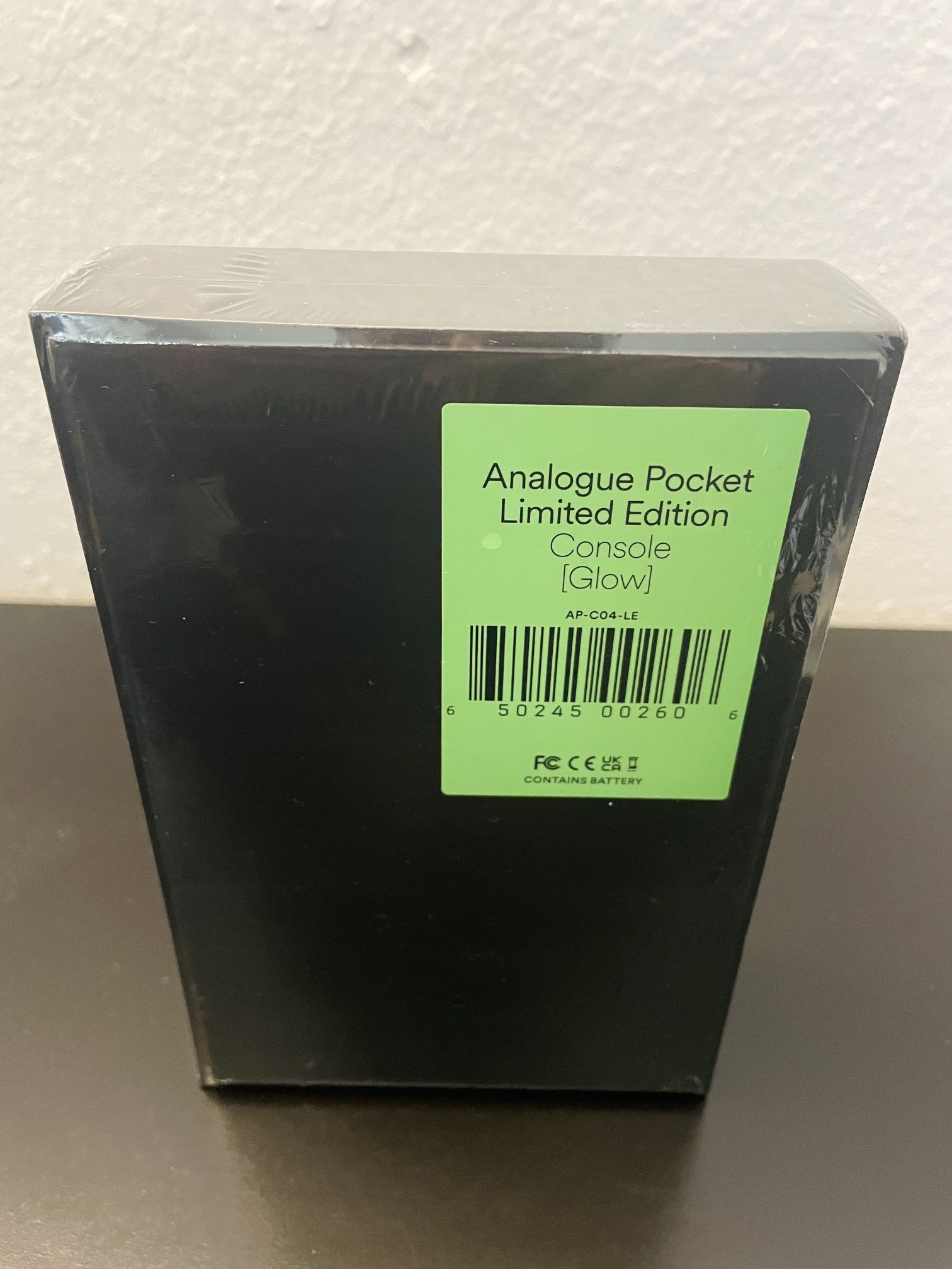 Analogue Pocket Limited Edition [ Glow ],
