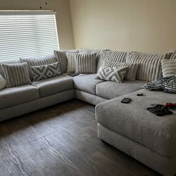 3 Piece Sectional Couch 