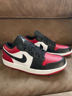 Nike Air Jordan 1 Low Bred Toe 553558-612  Size 8.5 - NEW w box