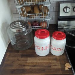 Canisters Or Cookie Jars $2 Each Or 3 For $5