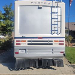 1994 Winnebago Vectra Class A Motorhome. 