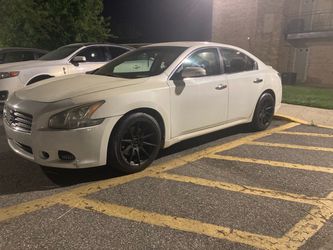 2010 Nissan Maxima
