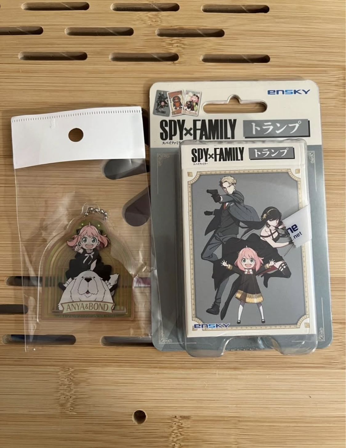 Anime Spy x Family Playing Cards + Anya & Bond Keychain Set – Imported from Japan 🇯🇵 (NEW!!!)