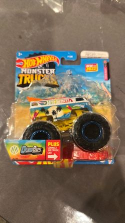 Hot Wheels Monster Trucks VW Drag Bus