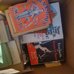 120lbs of Vintage & Antique Books (Open To Offers!)