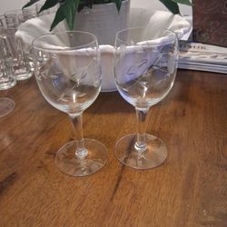 Small Wine Glasses Set Of 3