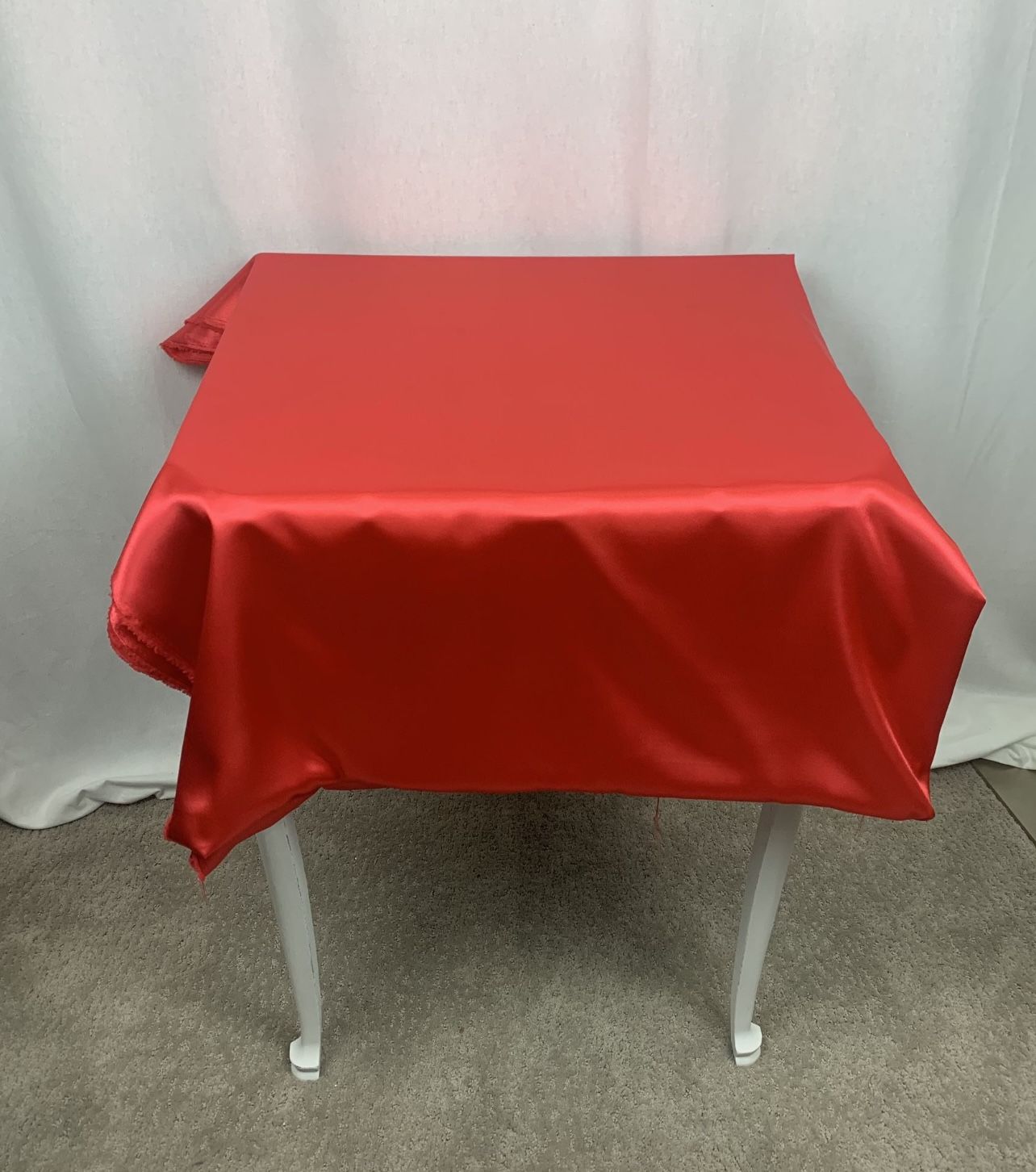 2 Red Rectangle Satin Table Cloths  