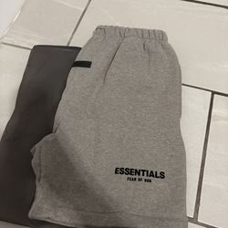 Essentials Fear Of God Shorts 