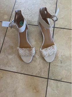 Sandal brand Nine west