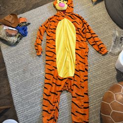 Adults Tigger Costume