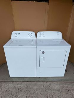 Amana washer and gas dryer laundry