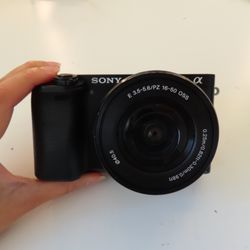 Sony a6000