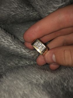 14k gold diamond ring