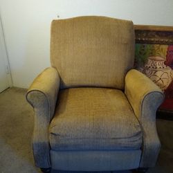 Recliners (2)