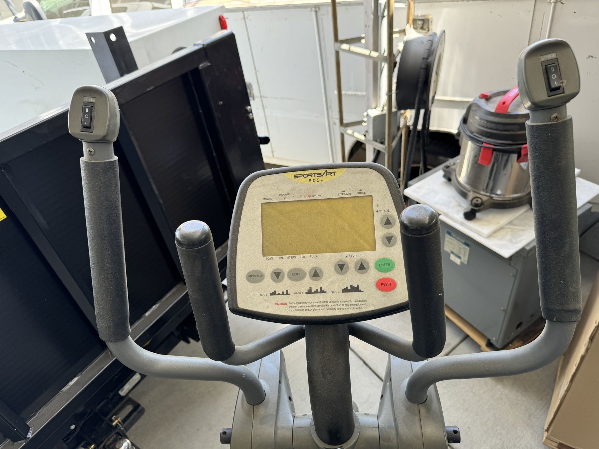 Sportart 805P Elliptical