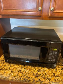 GE countertop microwave