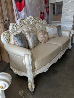 Set of 2 large new sofas, excellent quality