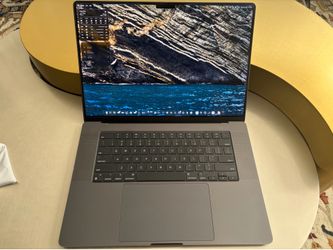 2024 Macbook Pro 16" M4 Pro Chip 24GB RAM