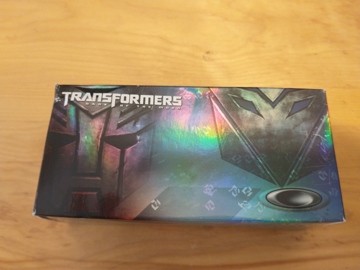 Watch  Transformers Rise Of The Beasts With the Oakley Limited Edition Transformers 3D Glasses In The Box