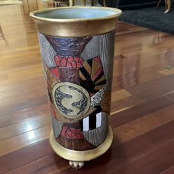 Decorative vase