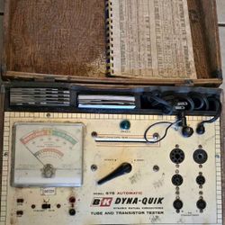 B & K Dyna-Quik Model 675 Dynamic Conducer Tube & Transistor Tested
