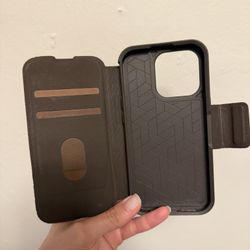 iPhone 14 Pro Cases