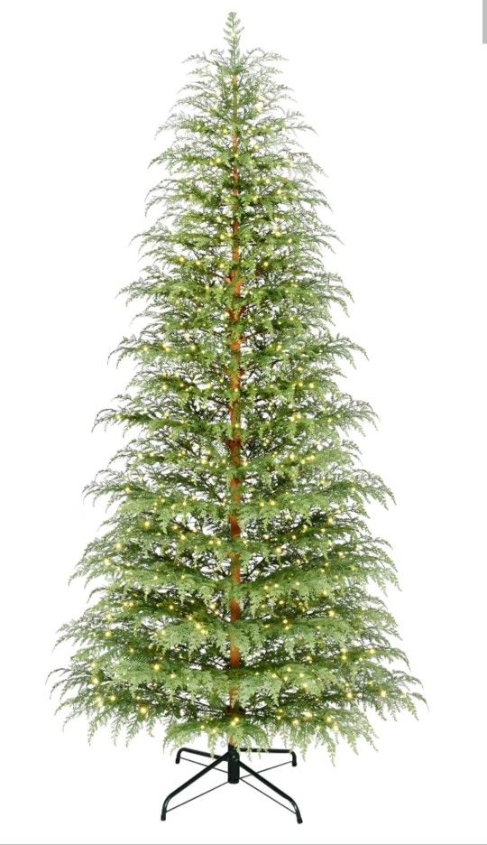 9' Pre-Lit Green Cypress Artificial Christmas Tree with 600 Warm White Twinkle LED Lights, by My Texas House