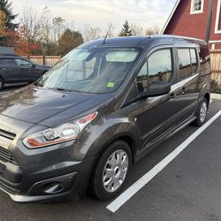 Ford Transit Connect  LXT Maximal 