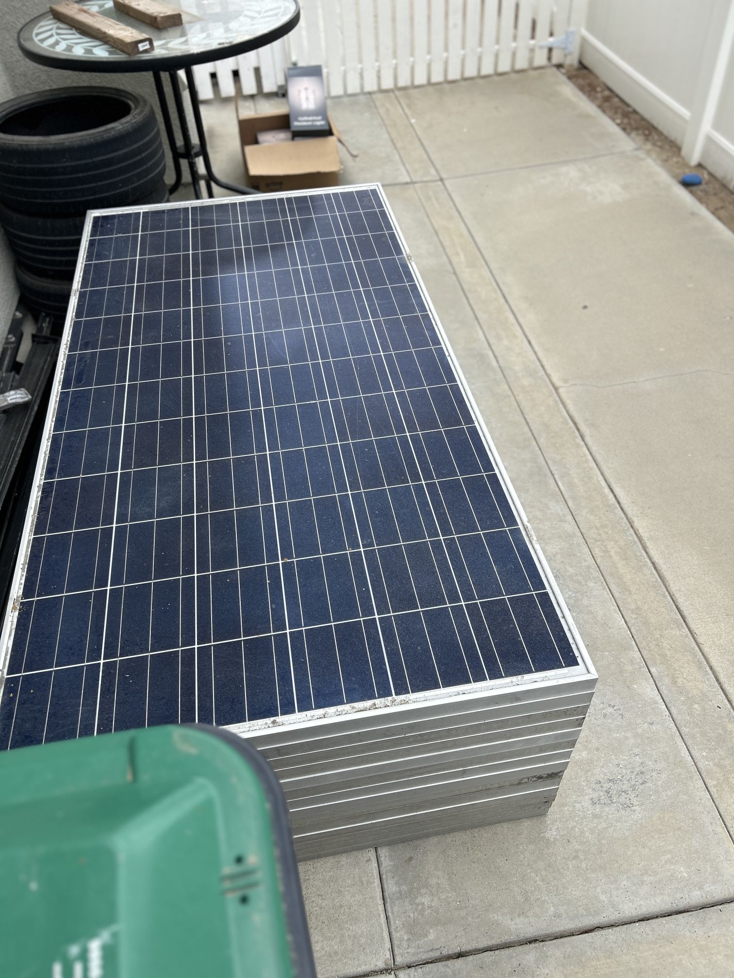 Solar Panels 315 Watt (Q CELLS) Good Condition