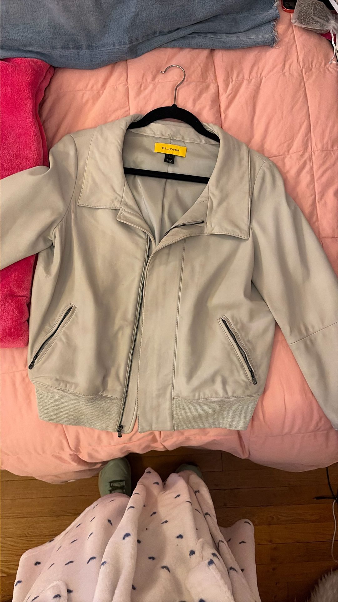 ST. JOHN Leather Jacket 