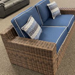 Grasson Lane Contemporary Outdoor Loveseat💳Financing Options