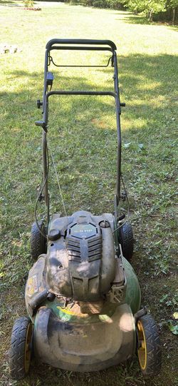 John Deere Push Lawnmower