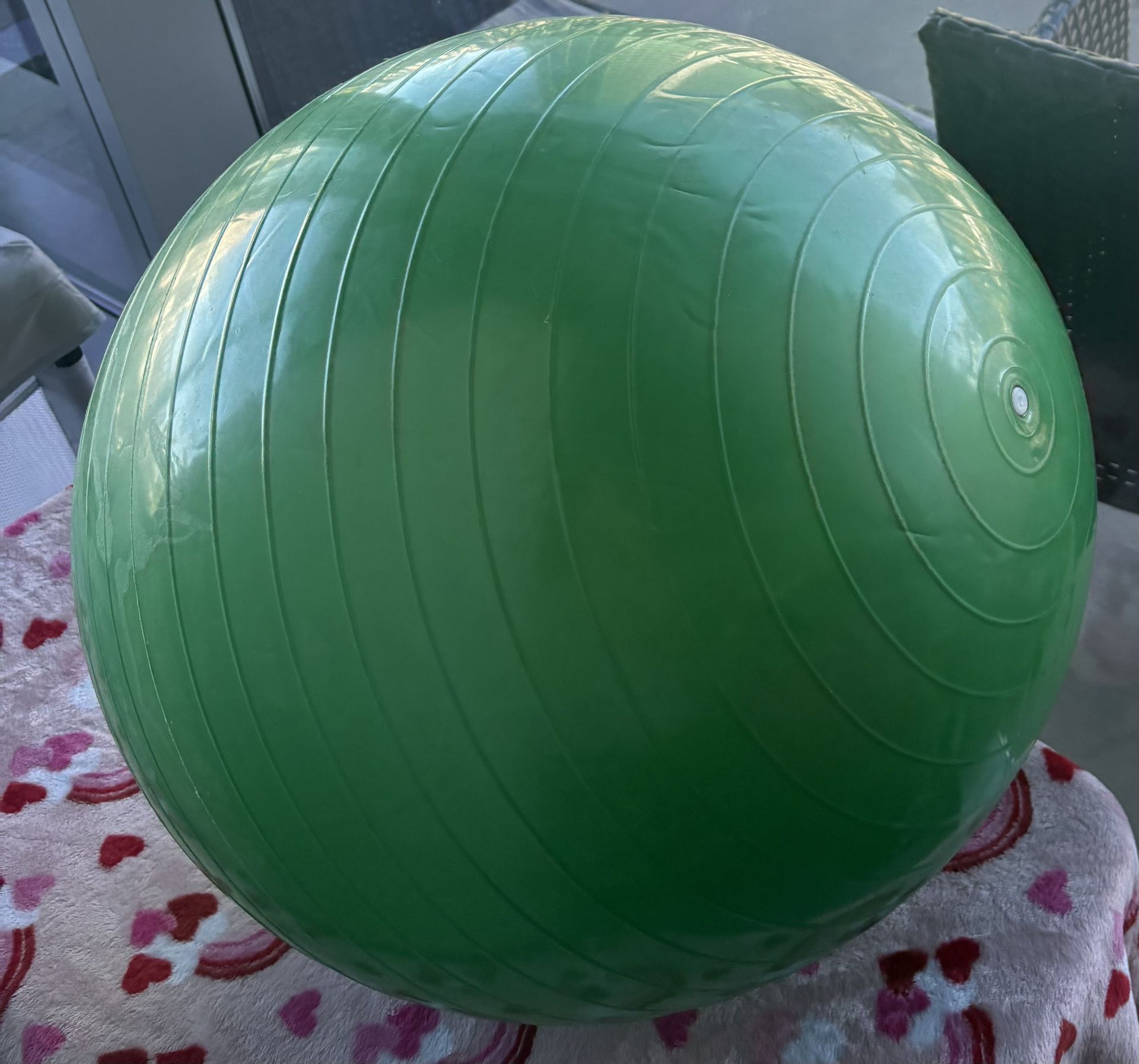 exercise ball - color green