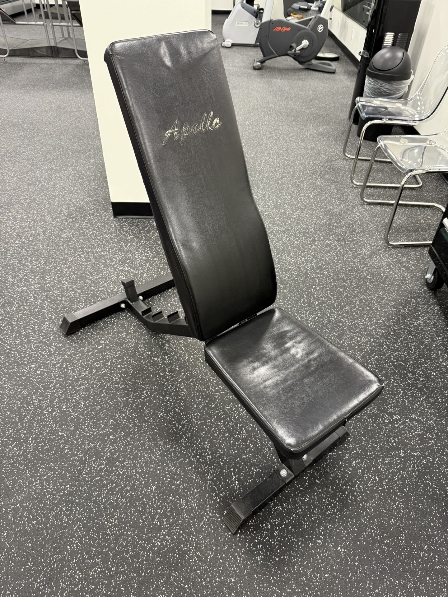 Adjustable Weight Bench
