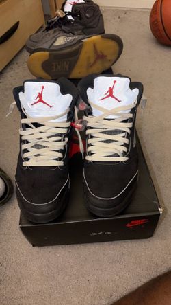 Jordan 5 metallic reimagined used size 11