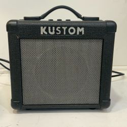 KUSTOM MODEL KGS10 LEAD GUITAR AMP 